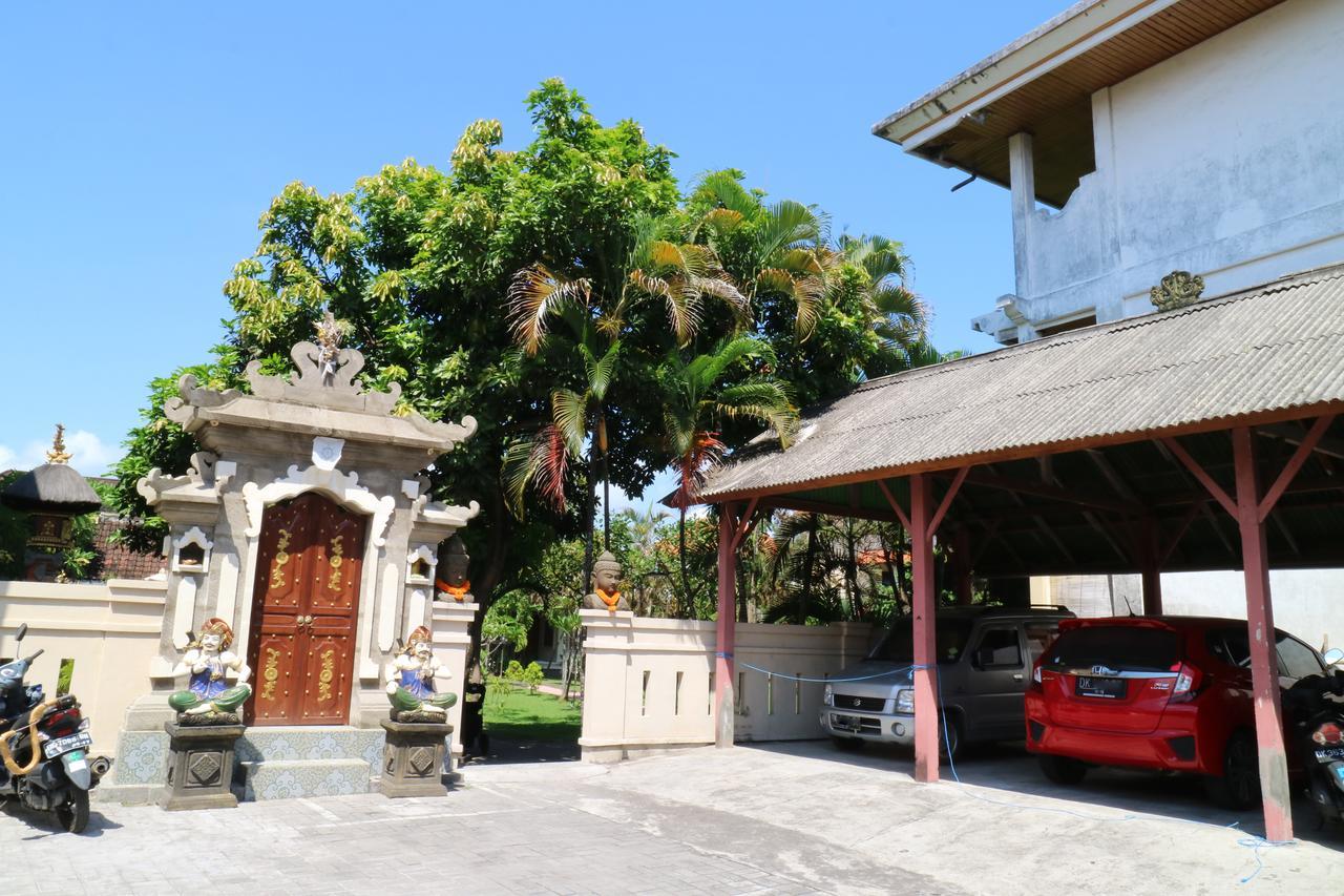 Mekar Jaya Bungalows Kuta  Exterior photo