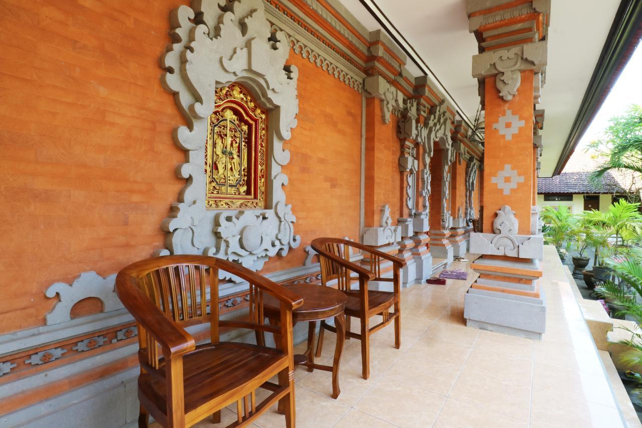 Mekar Jaya Bungalows Kuta  Exterior photo